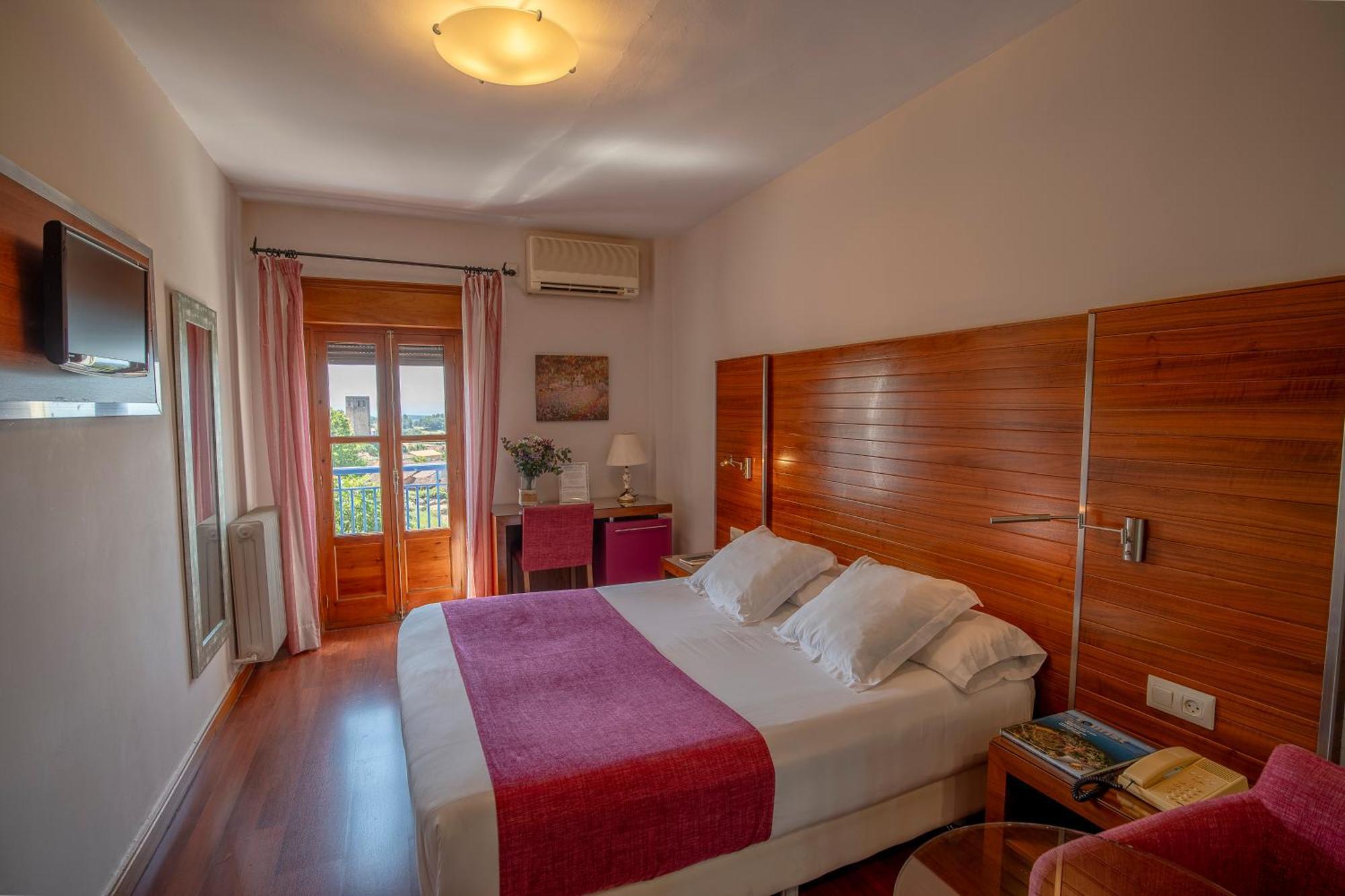 Rural Don Juan De Austria Hotel 3*